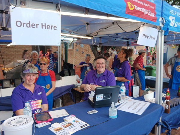 Rotary BBQ at Christmas in Cooroy